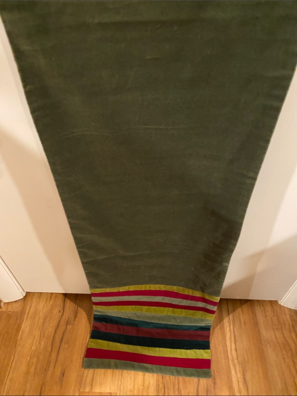 Table Runner - Picture 3 of 3